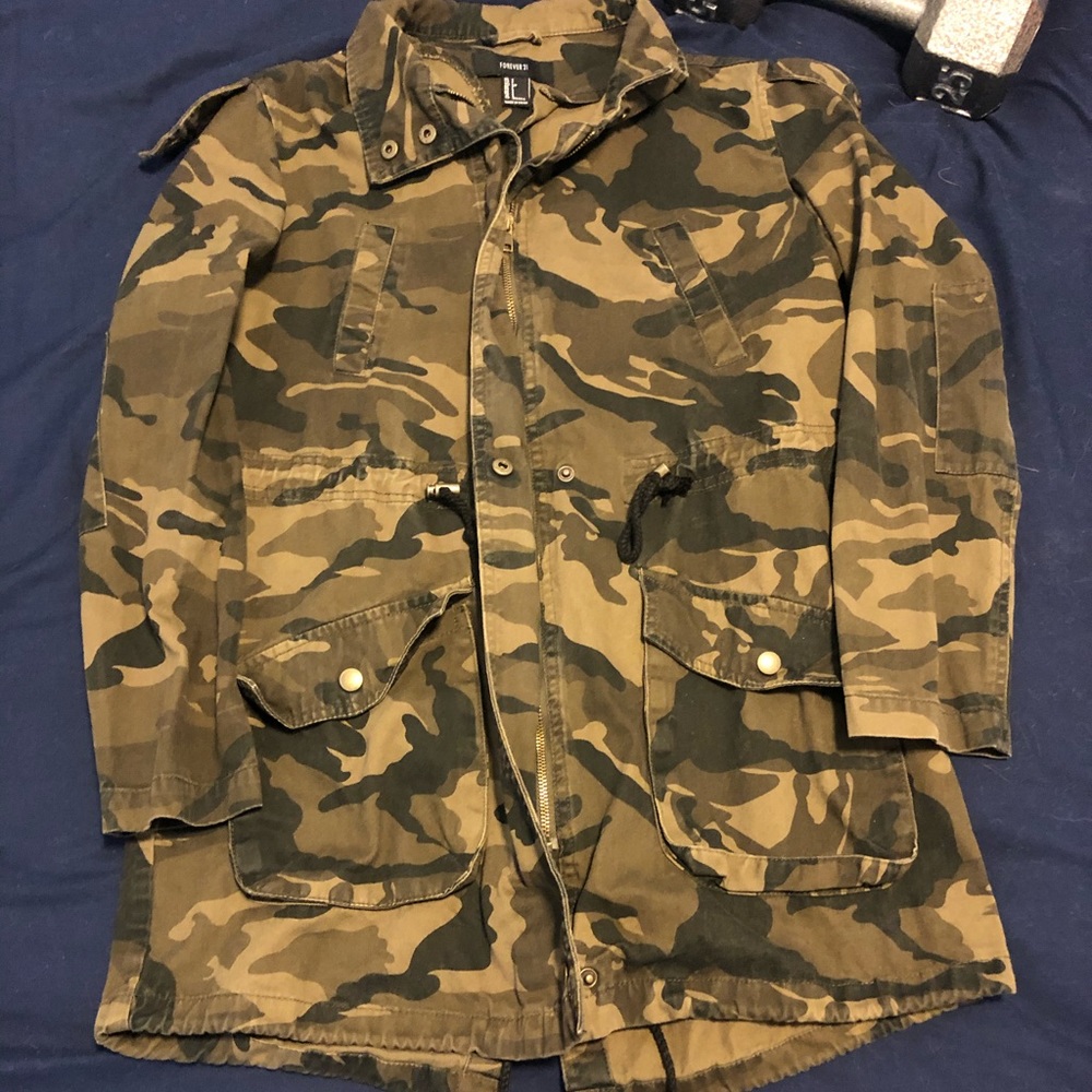 Forever 21 camo jacket